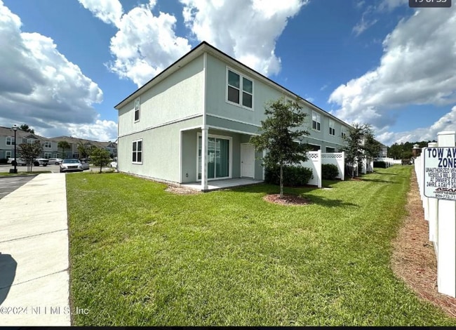 Photo - 608 Yellow Oaks Ln