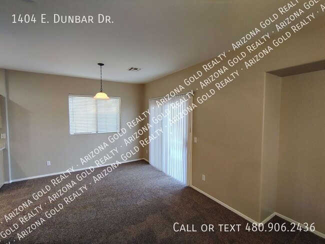 Photo - 1404 E Dunbar Dr