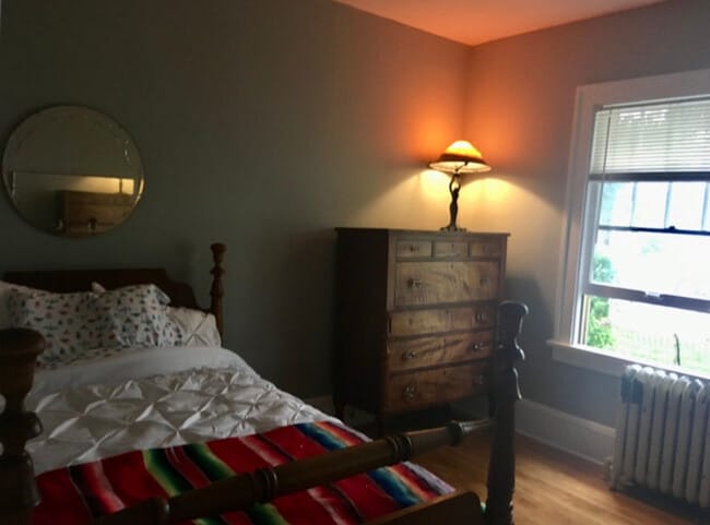 Dormitorio 1 - 3400 Fremont Ave S
