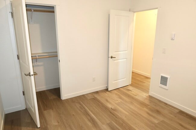 3bed/2.5bath Bedroom