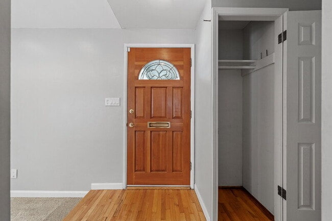 Photo - 4160 Yale Ave