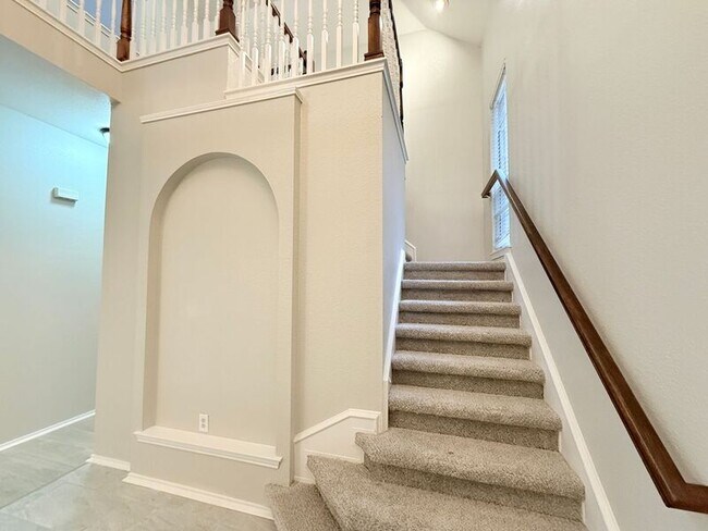 Photo - 2405 Hopkins Dr