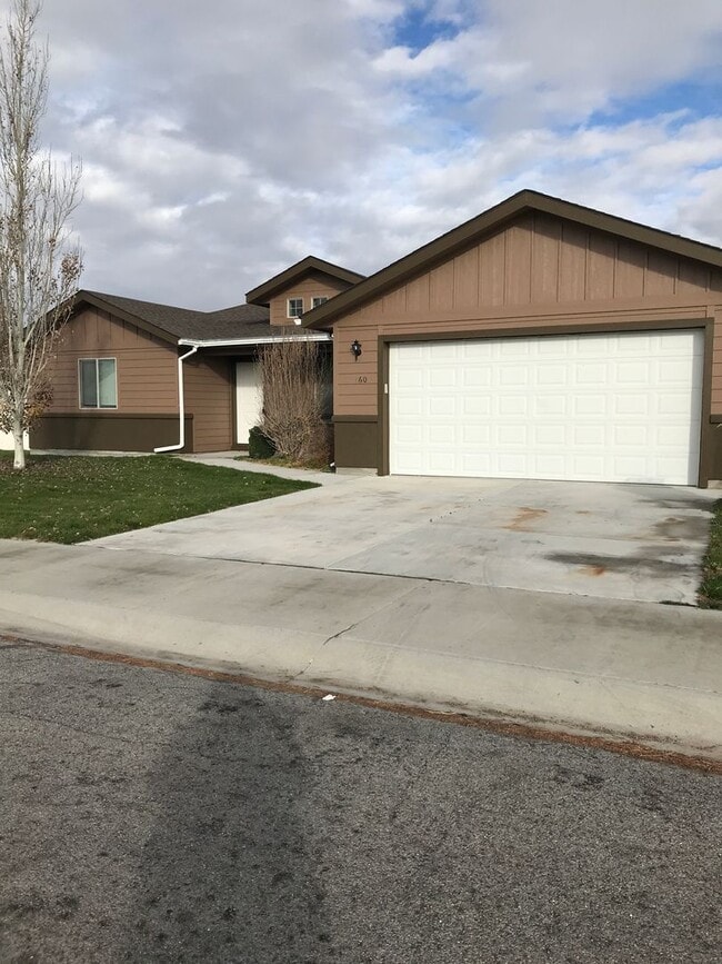 Building Photo - 160 Boulder Dr