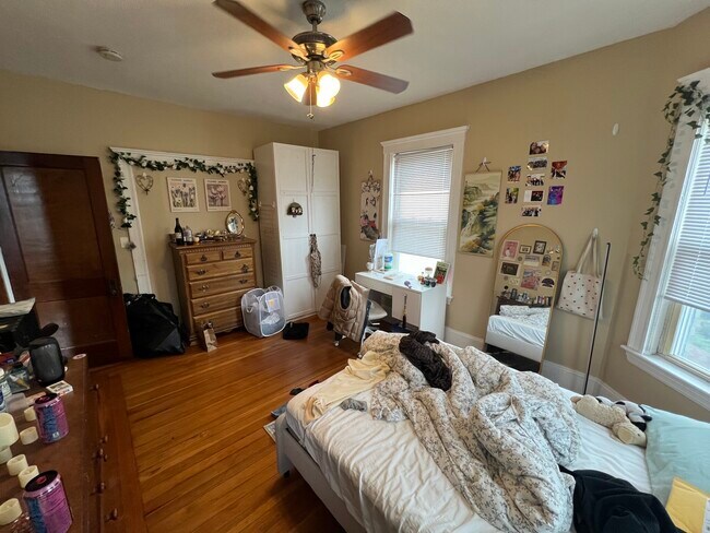 Photo - 223 Holland St Unidad 3