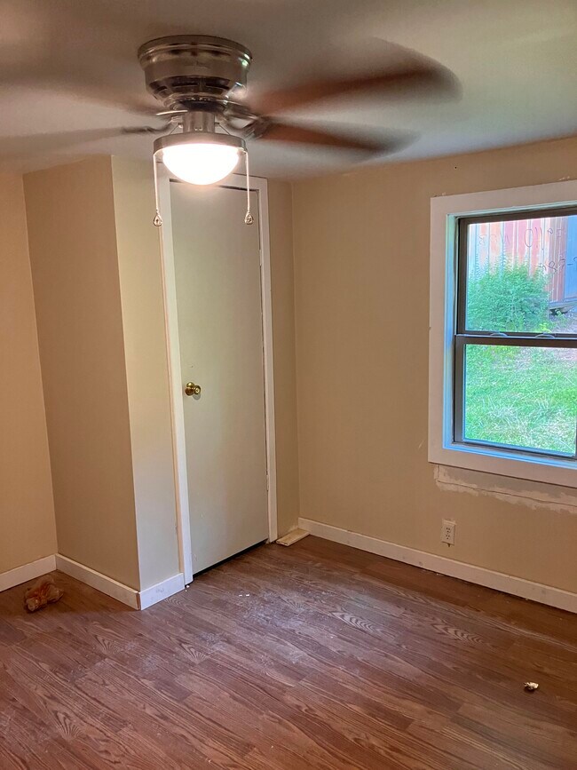 Photo - 2831 Oak Hill Cir