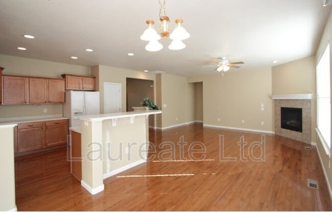 Photo - 16457 Aliante Dr