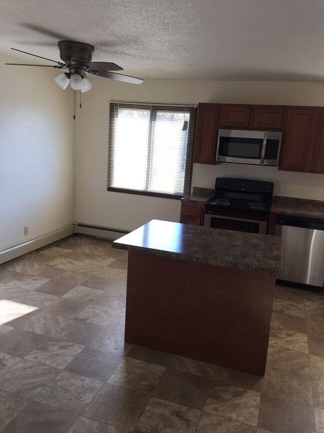 Photo - Three Bedroom 1.5 Bathroom Unit FA-201