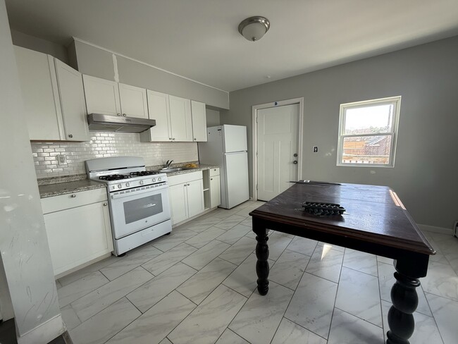 Photo - 44 Linden St Unit 1C