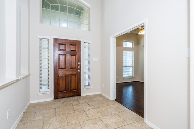 Photo - 22918 Caverly Ln