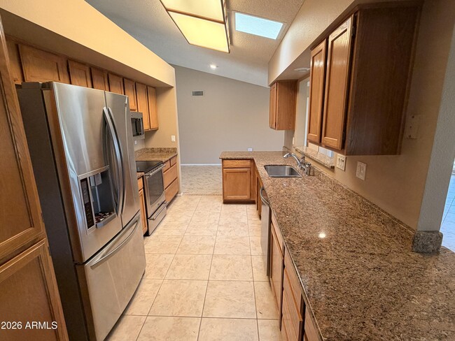 Photo - 14607 W Yosemite Dr