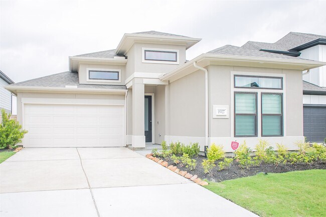 Photo - 15327 Algunas Plumas St