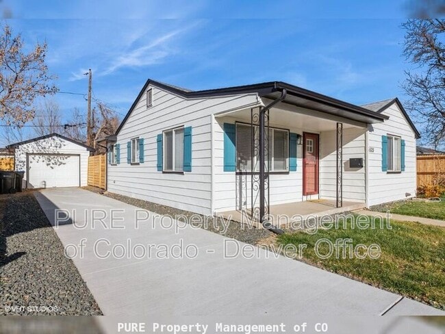 Photo - 5525 Brentwood St