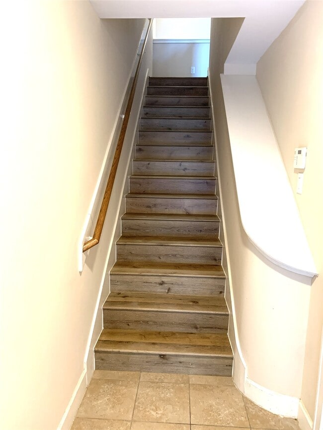 Photo - 11315 S Main St Unidad 304