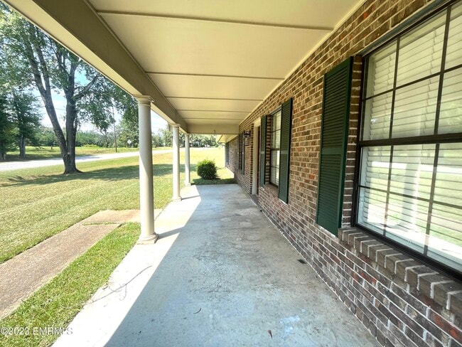 Photo - 4500 Russell Topton Rd