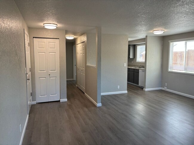 Photo - ALVJ904 Unit ALVJ902