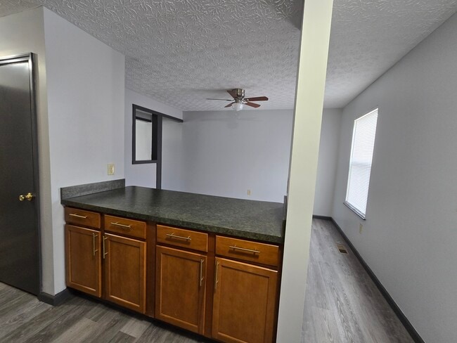 Photo - 6048 Trowbridge Way Unit 6048