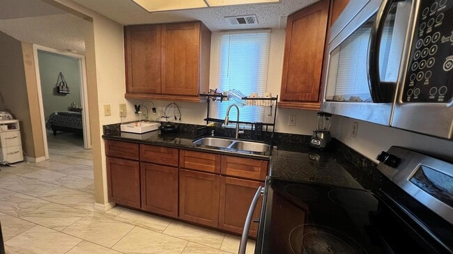 Photo - 1524 SE Royal Green Cir Unit 101