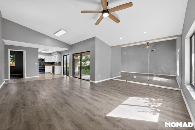 Photo - 454 Loblolly Ln