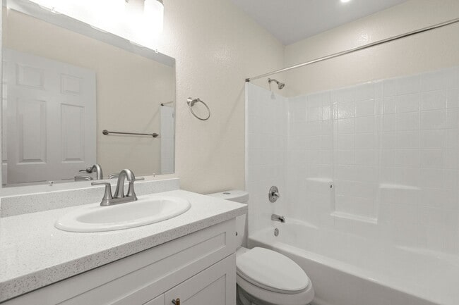 Photo - Redwood Creek Villas