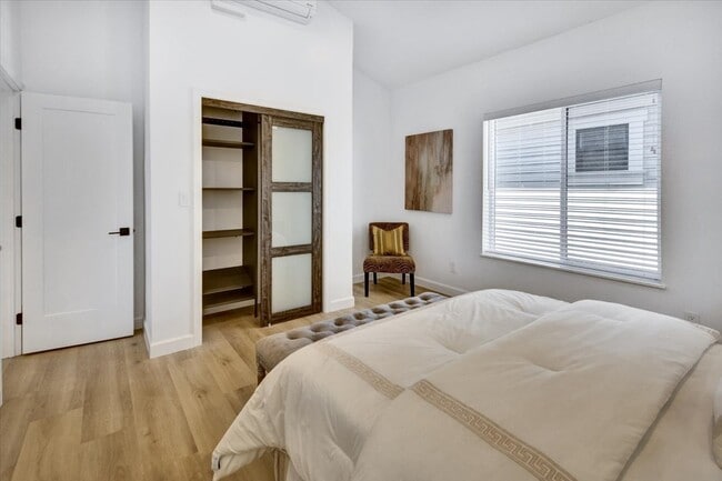 Photo - 3221 Hannah St Unit 3221 Hannah St