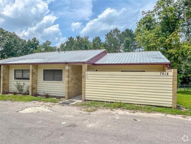 Building Photo - 7918 NW 31st Ave Rental