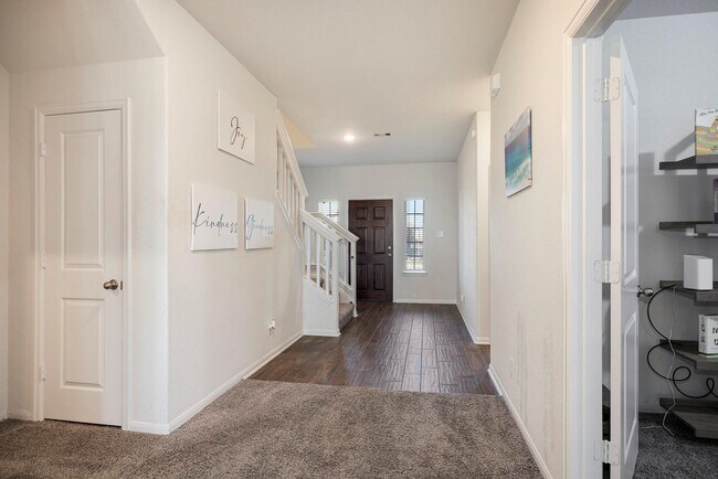 Photo - 24311 Huntcliff Dr
