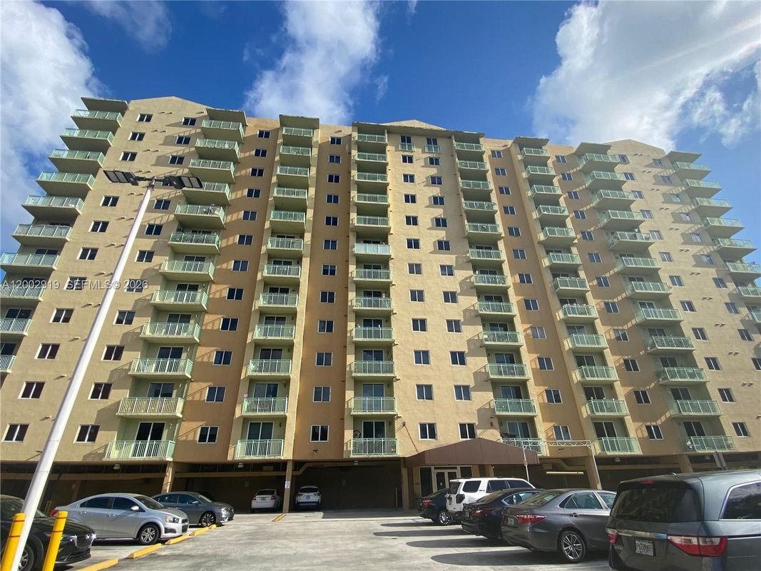 Photo - 3500 Coral Wy Unit 505