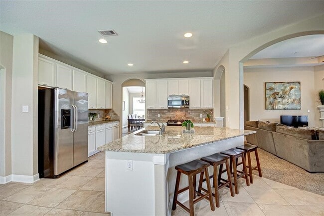 Building Photo - 6 Galleta Ct