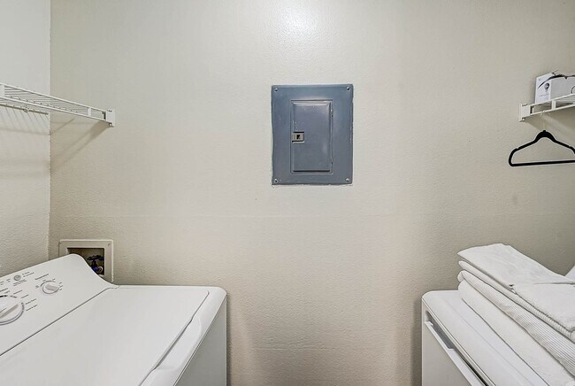 Photo - St. Johns Forest Apartments