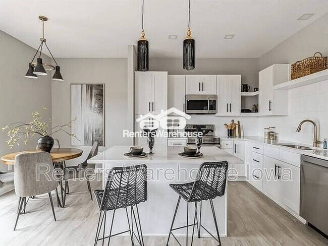 Photo - 15536 Rocklyn Pl