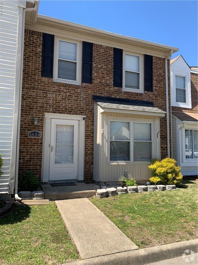 Building Photo - 1654 Jameson Dr Rental