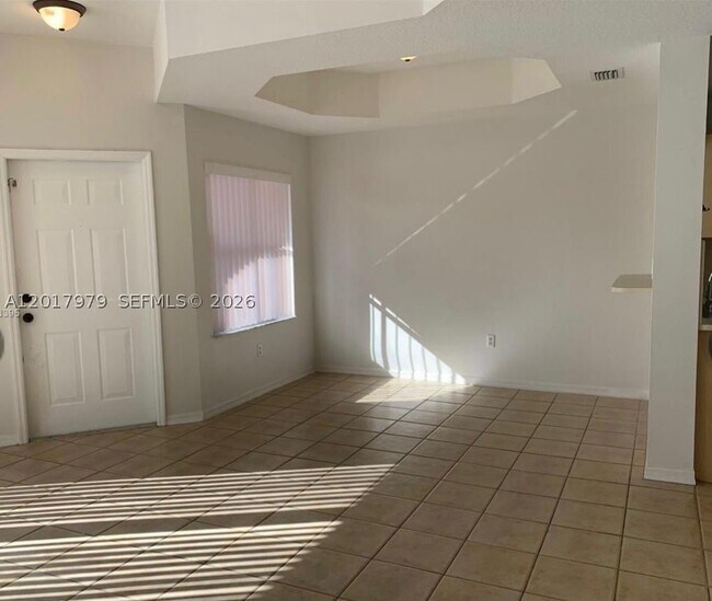 772 SW 106th Ave Unit 1910