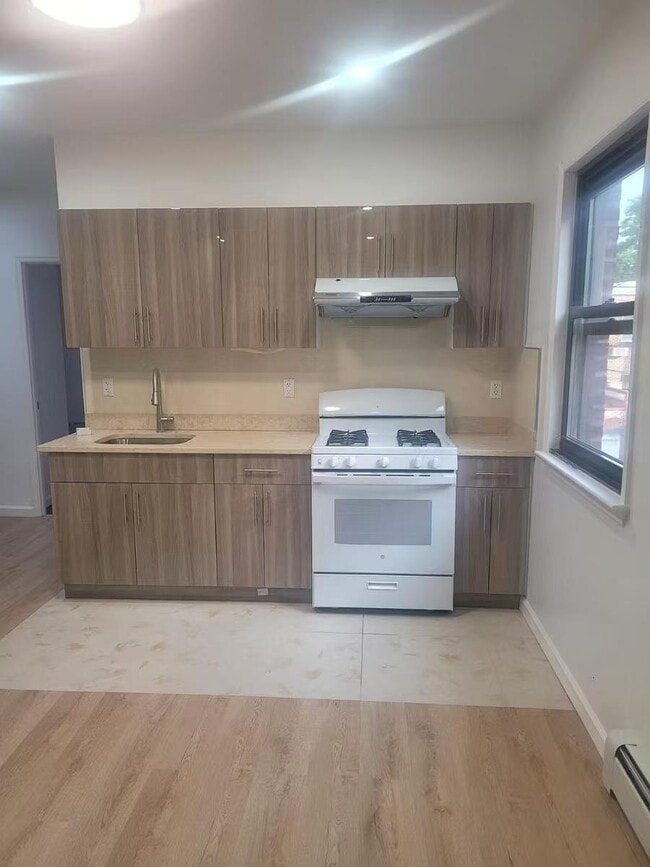 Photo - 14428 Jewel Ave