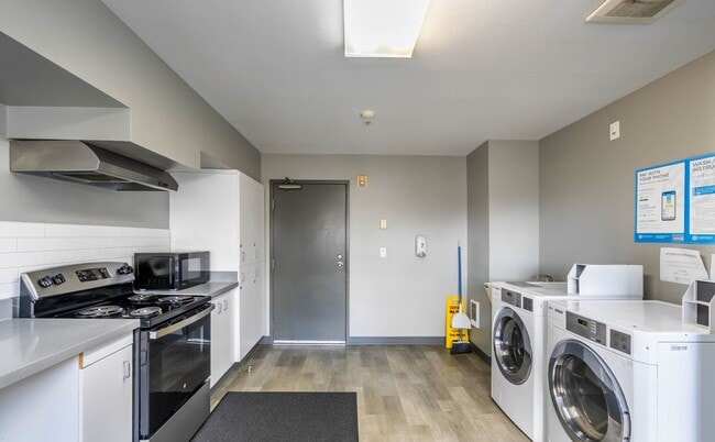 Photo - Husky Court Apartments