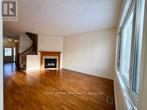 Photo - 206 Claridge Dr