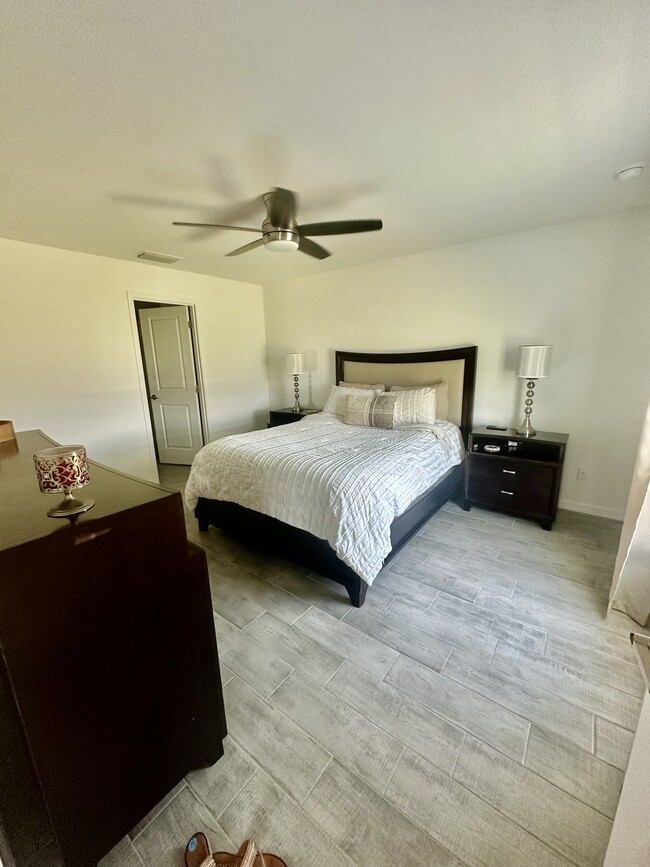 Photo - 1614 NE 2nd Pl House