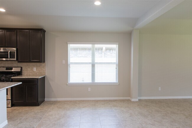 Photo - 29311 Dunns Creek Ct