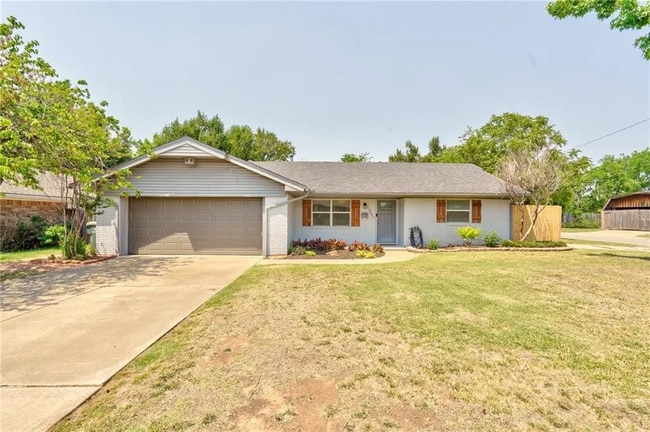 Building Photo - 1501 Carlton Way