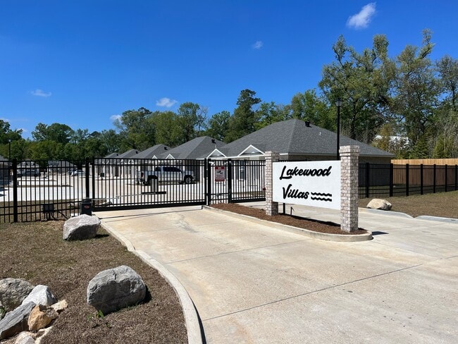 The Lakewood Villas
