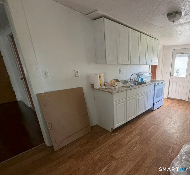 9 Maple St Unit 1