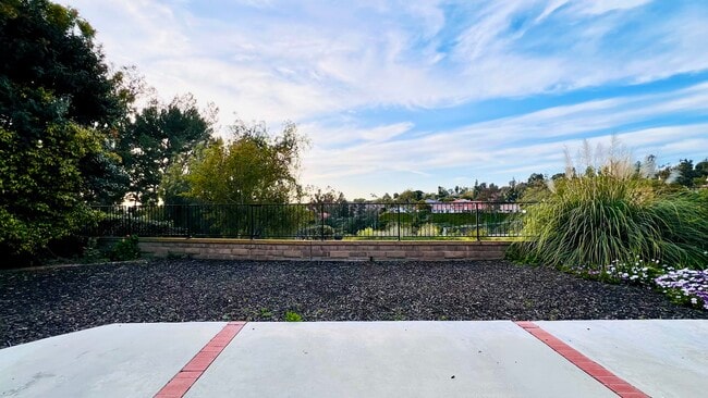 Photo - 28141 Cascabel