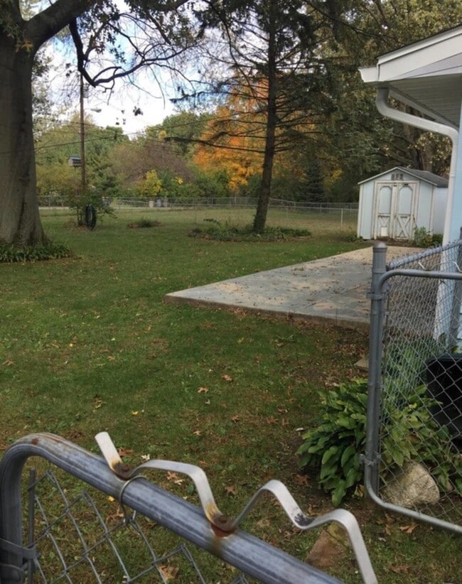 Photo - 3 bedroom 2 bath home! West Lafayette! Ready 8/1/19