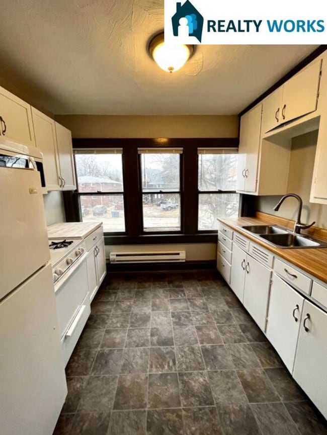 Photo - 1619-1623 D Street Unit 1619 D Street