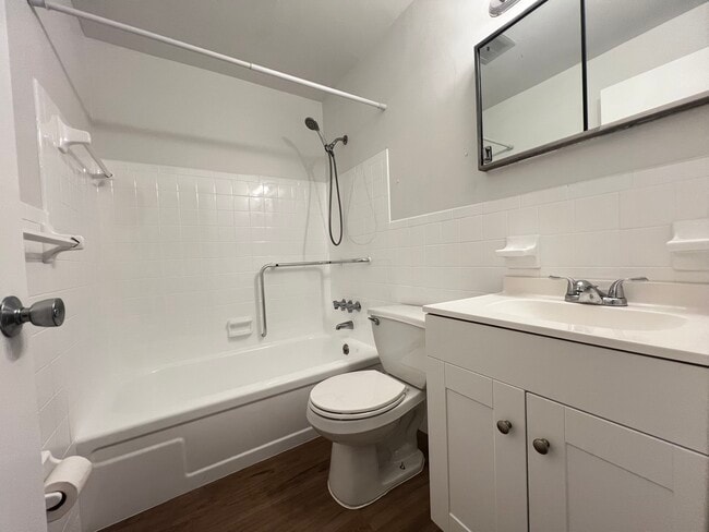 2454 Australia Way E Unit 30