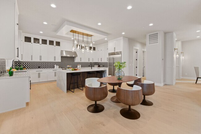 Photo - Luxury Bellevue Estate in Prestigious Bridle Trails For Rent