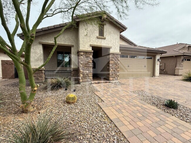 Photo - 244 E Prescott Dr