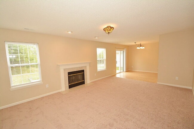 Photo - 11960 Locus Ln