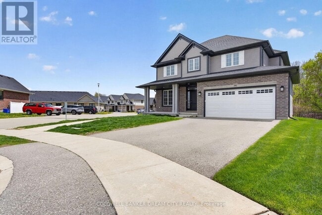 Photo - 98 Livingston Dr