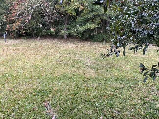 Photo - 5205 Hollycrest Dr