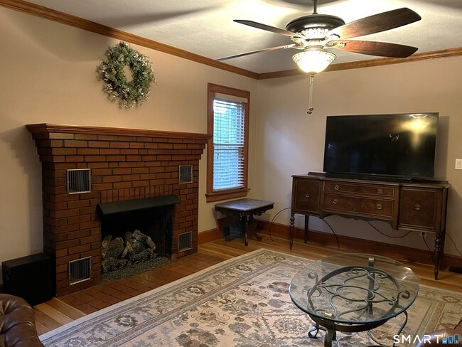 Photo - 102 Cottage Rd